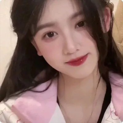 娘娘请自重，我真的不想代替陛下